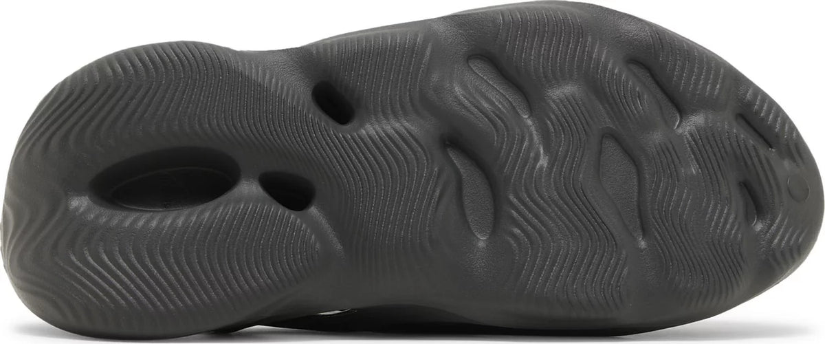 靴 adidas YEEZY Foam Runner Carbon 27cm Yeezy Foam Runner Carbon - Blackapparel