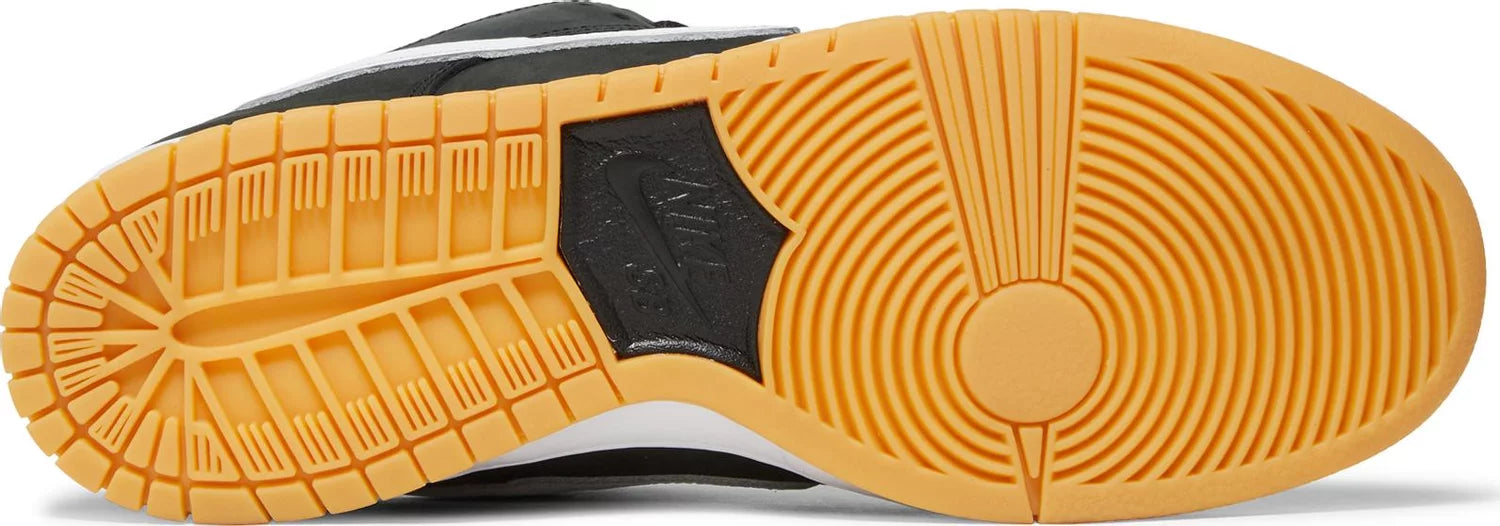 Nike SB Dunk Low Pro "Black Gum"