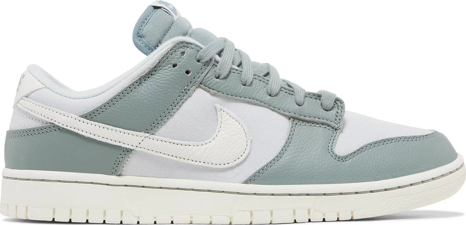 Nike Dunk Low "Mica Green"