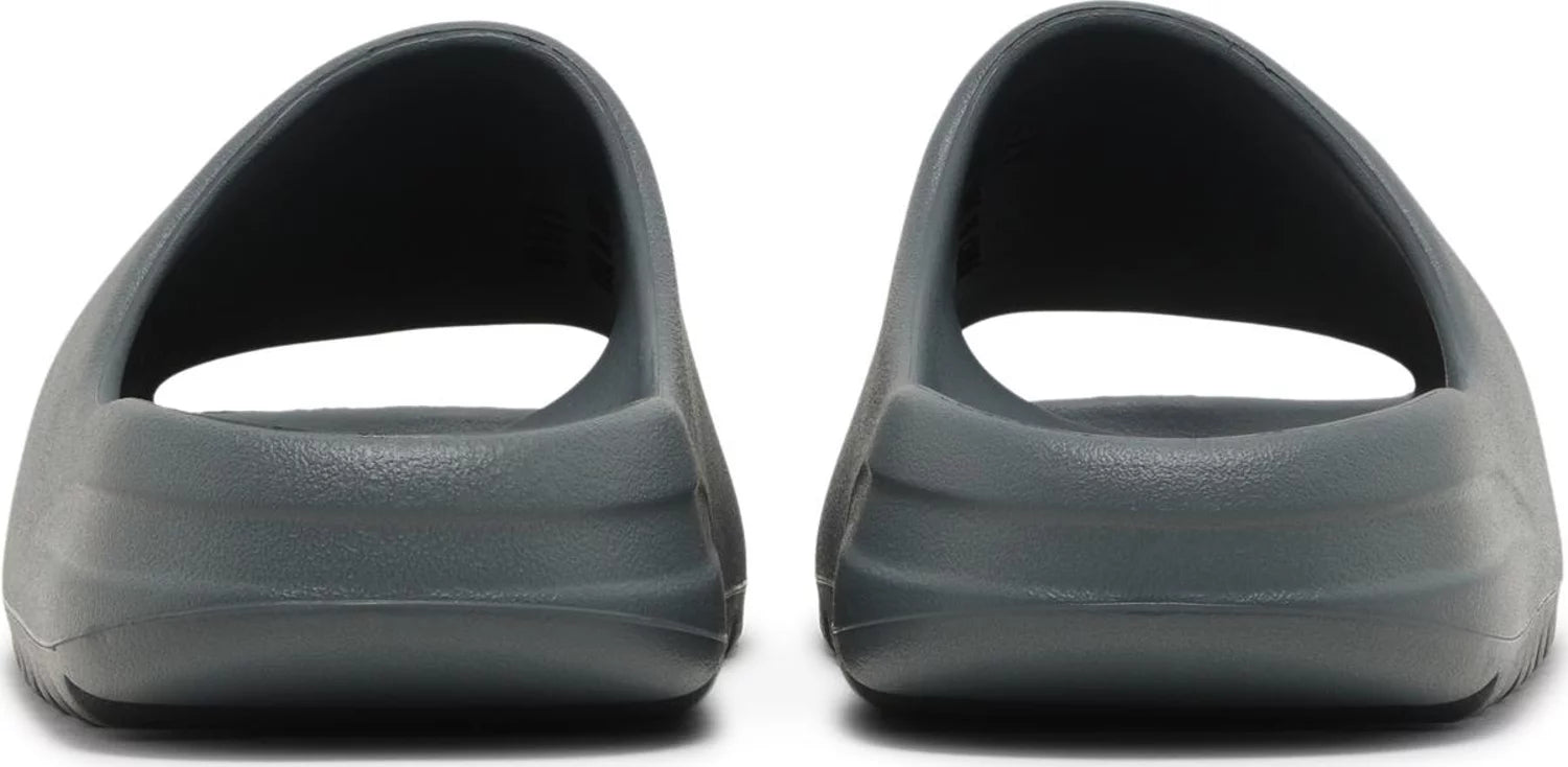 Yeezy Slide "Slate Marine"