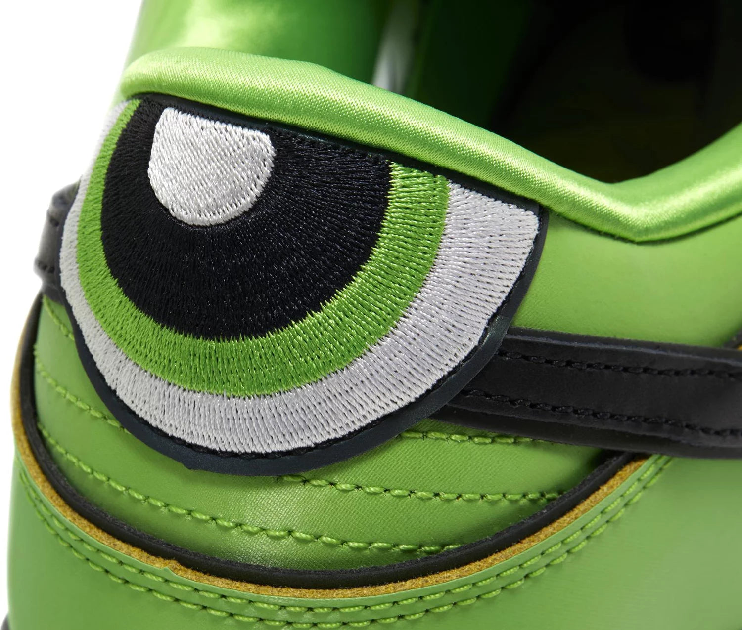 The Powerpuff Girls x Nike SB Dunk Low "Buttercup"