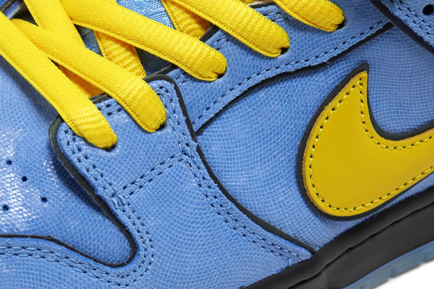The Powerpuff Girls x Nike SB Dunk Low "Bubbles"