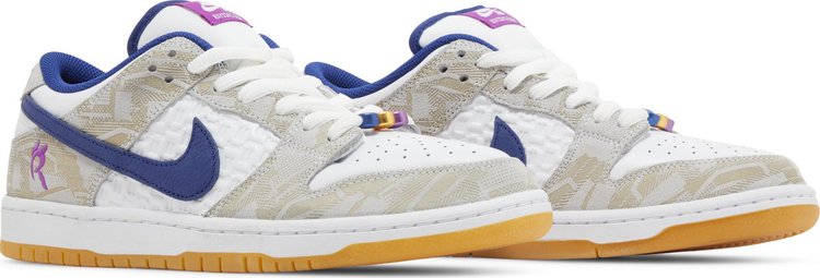 Nike SB Dunk Low "Rayssa Leal"