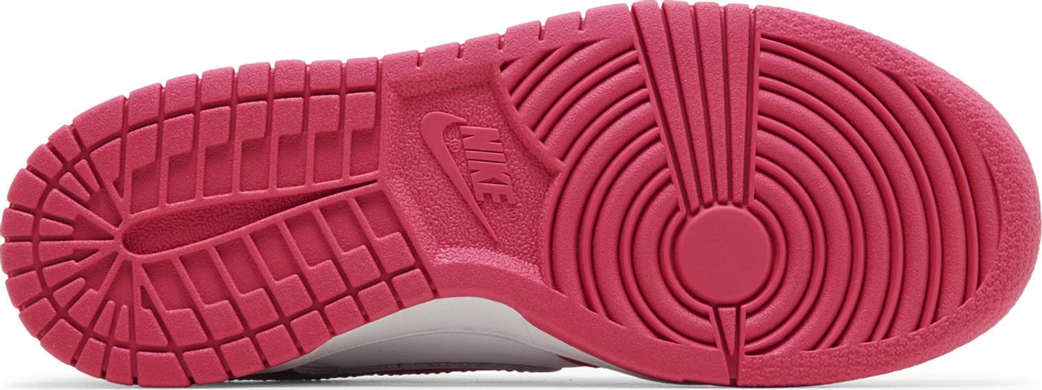 Nike Dunk Low "Laser Fuchsia"