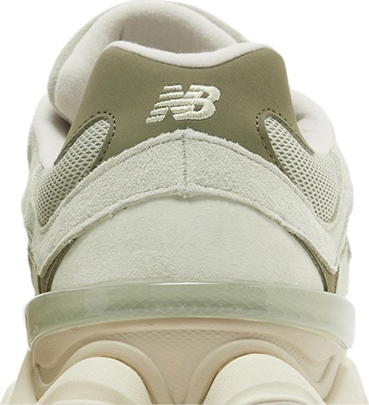 New Balance 9060 Olivine