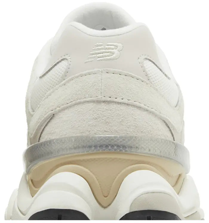 New Balance 9060 Moonbeam "Sea Salt"