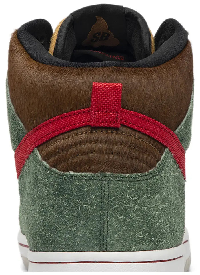 Nike SB Dunk High "Dog Walker"