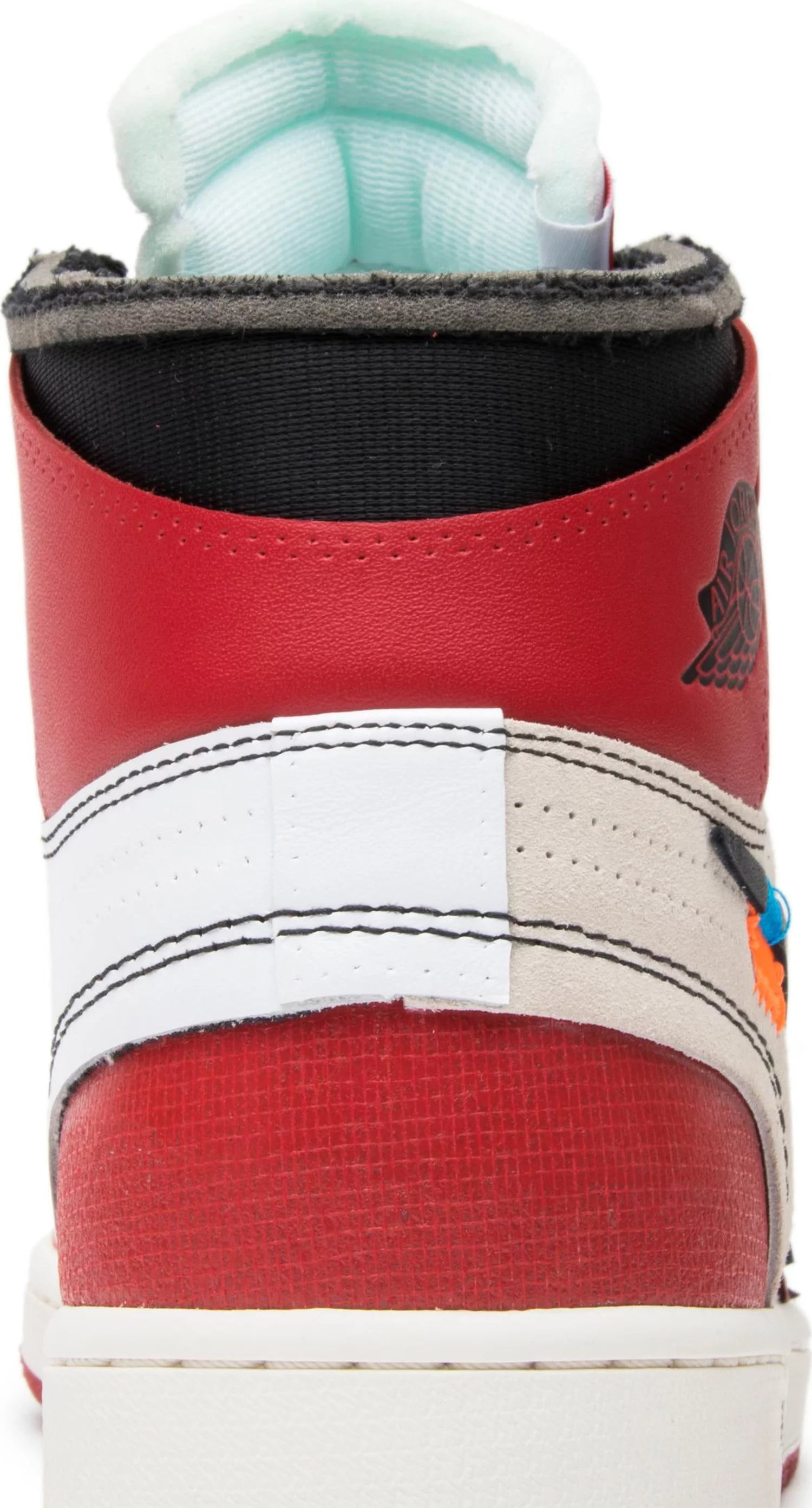 Off-White x Air Jordan 1 Retro High OG "Chicago"