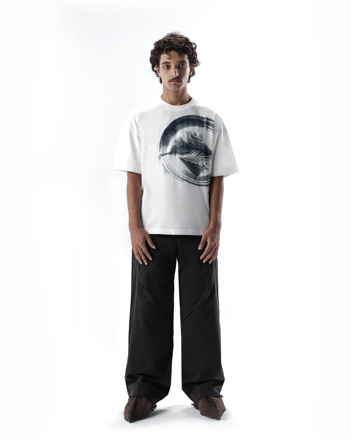 Quadro Creations Entrance Boxy Off-white T-shirt