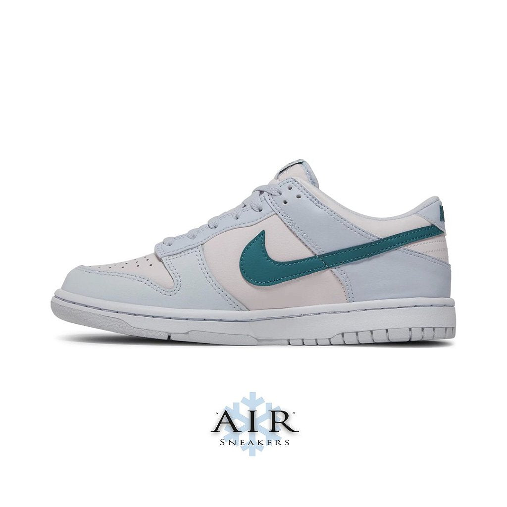 Nike Dunk Low "Mineral Teal"